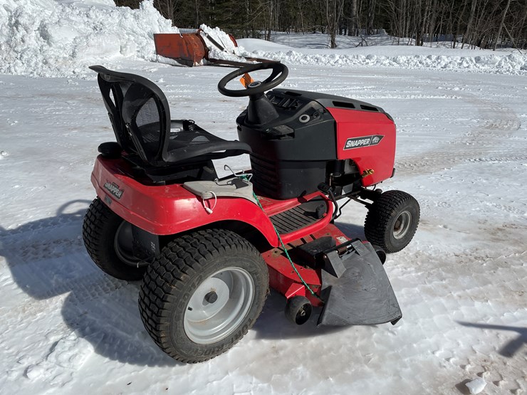 #14000-•-snapper-48"-riding-lawn-mower-(marenisco,-mi)-image-5