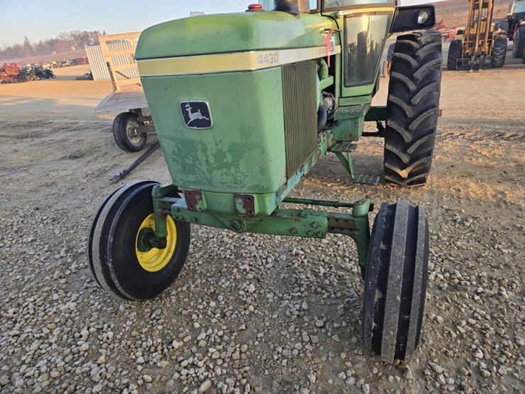 john-deere-4430-image-14