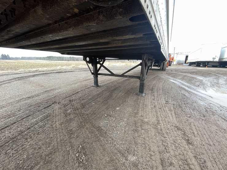 #1263-•-2011-wabash-semi-trailer-(title-in-delay)-(denmark,-wi)-image-12