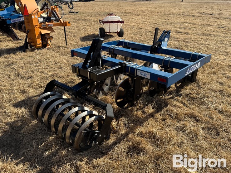 blu-jet-track-master-image-5