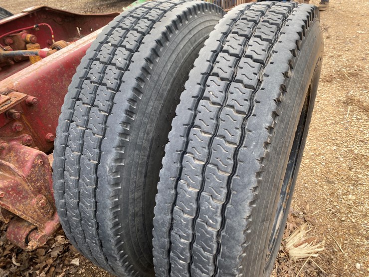 #1152-•-1994-white-gmc-tandem-axle-semi-(has-wi-title)-(non-runner)-(shawano,-wi)-image-14