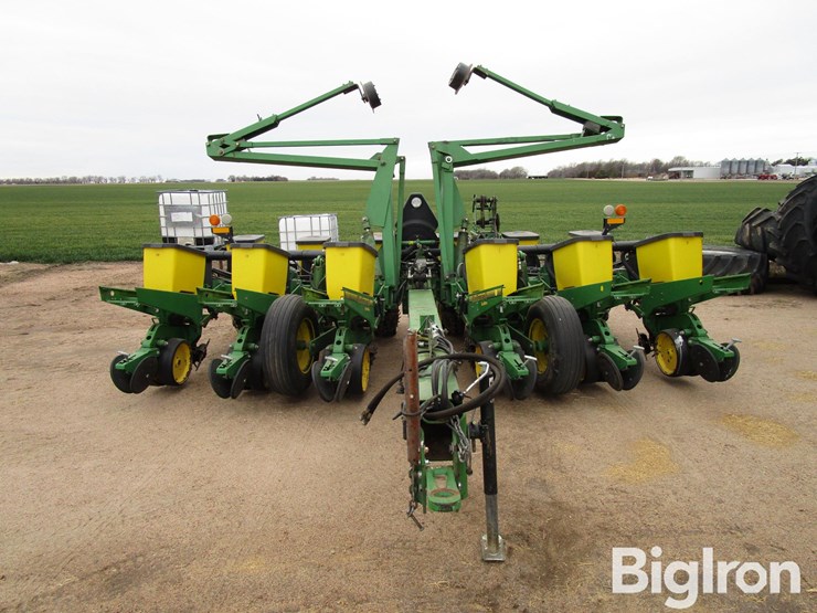 john-deere-1760-image-2