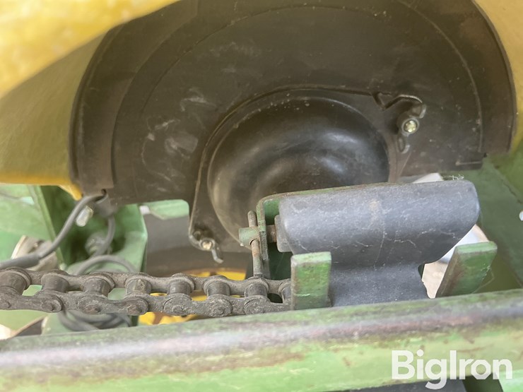 john-deere-7000-image-19