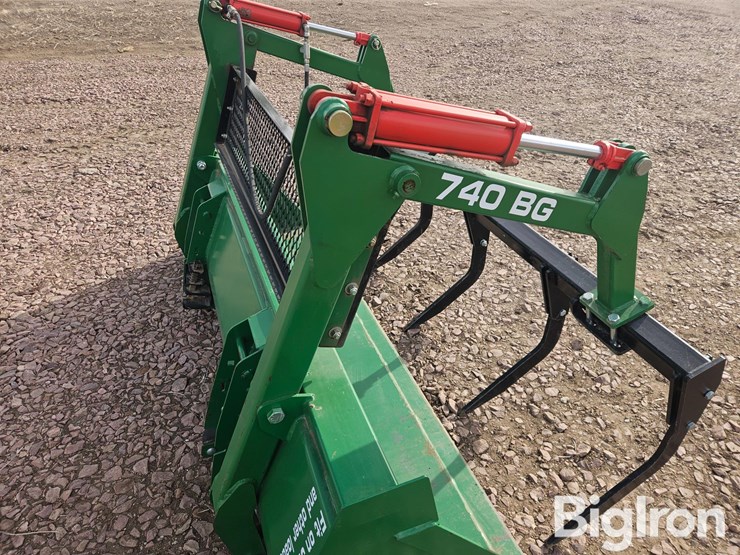 2023-john-deere-740-image-12