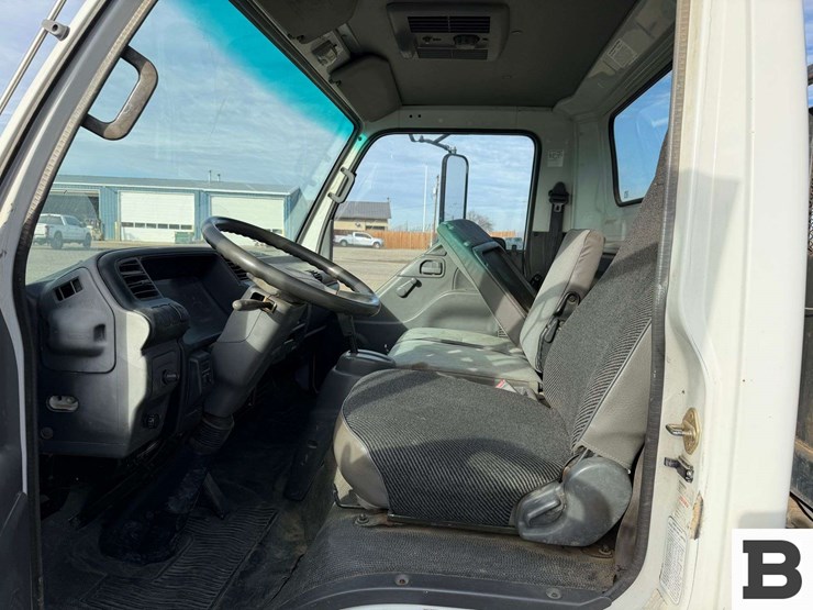 1999-isuzu-npr-image-41