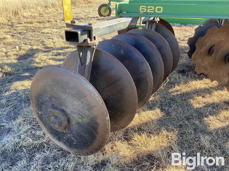 john-deere-620-image-13