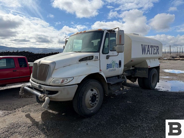 2003-international-durastar-4300-image-1