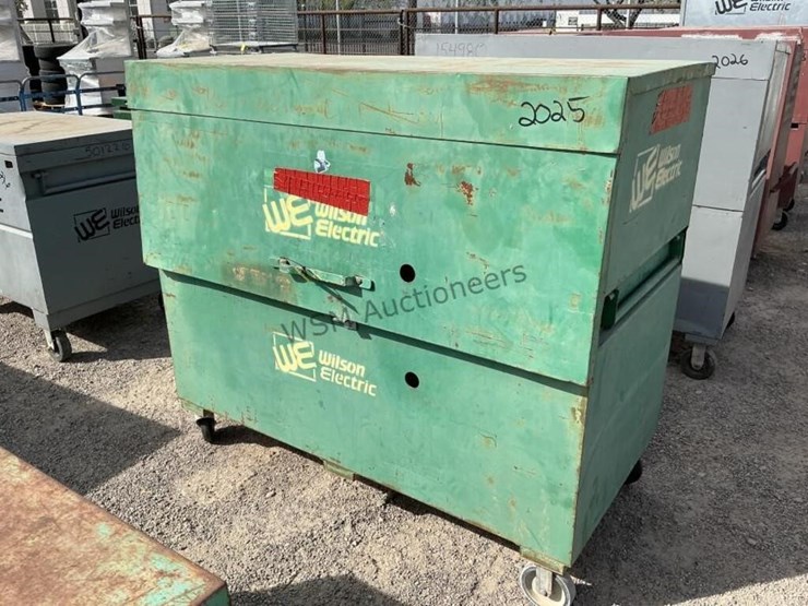 tool-storage-chest-image-2