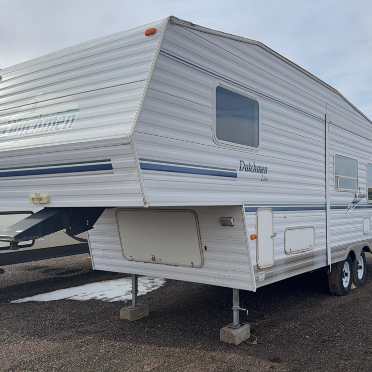 2002 Dutchmen Lite Camper