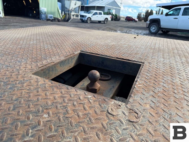 2006-ford-f550-image-27