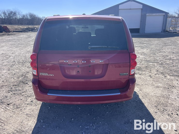 2013-dodge-grand-caravan-sxt-image-6