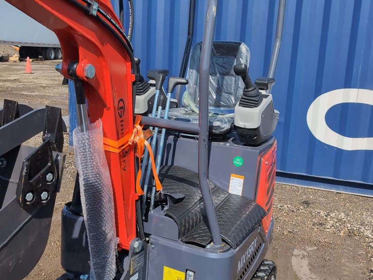 cfg-industrial-mini-excavator---mx15rx-image-3