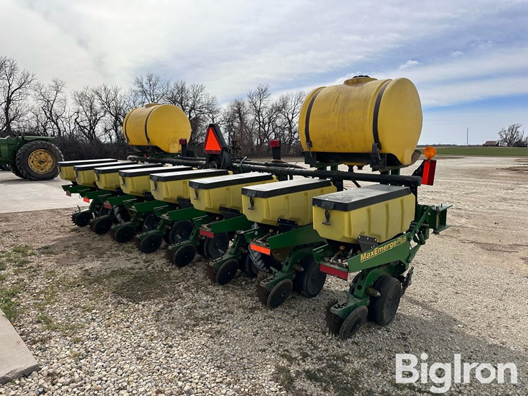 john-deere-1700-image-5