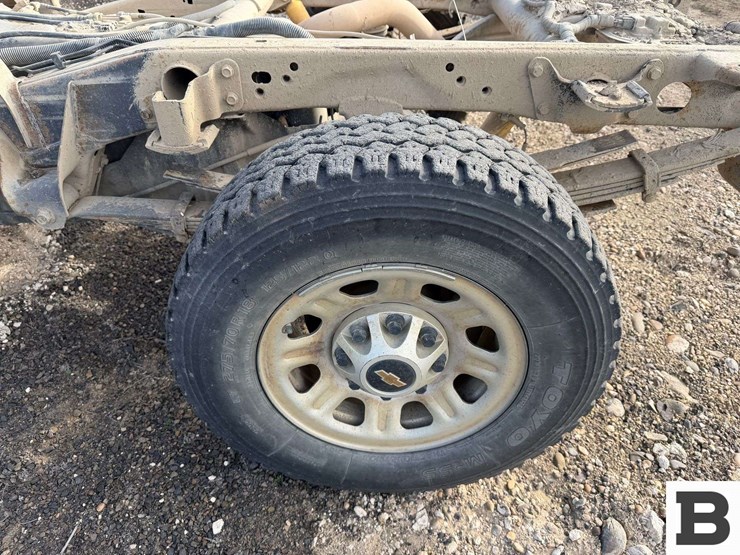 2018-chevrolet-silverado-3500-image-15