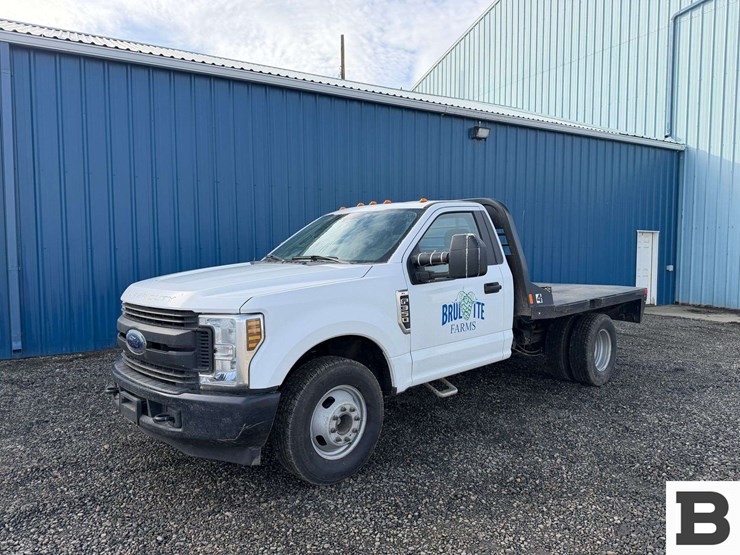 2019-ford-f350-image-3