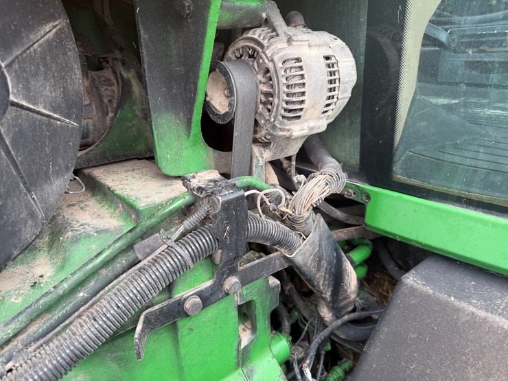 2001-john-deere-8310-image-40