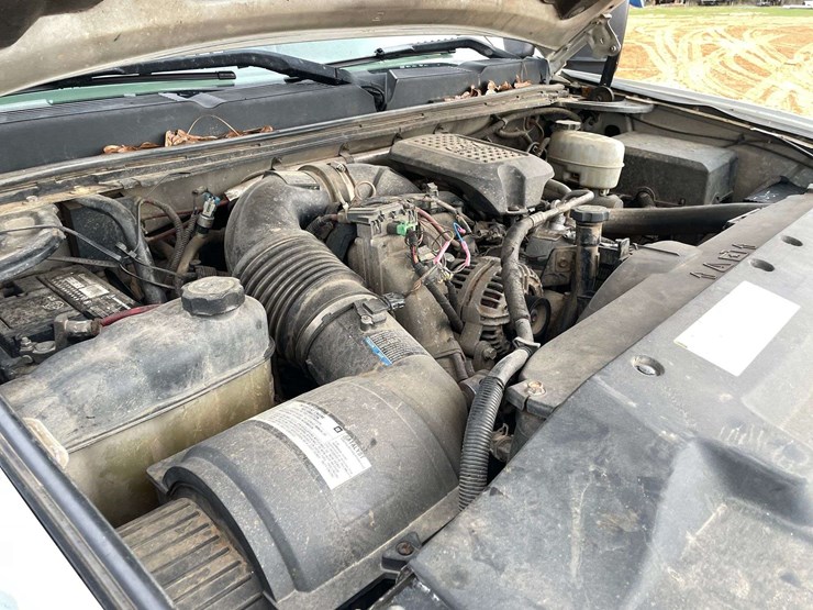 2008-chevrolet-silverado-3500-image-8