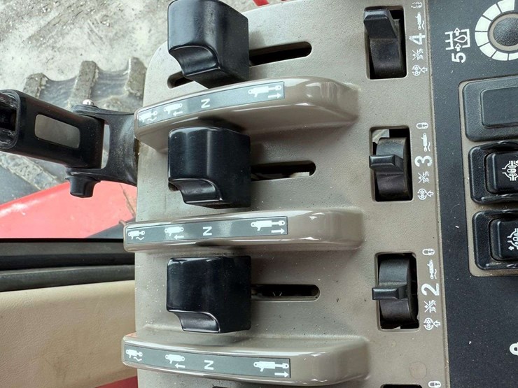 case-ih-stx375-image-53