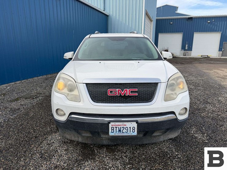 2008-gmc-acadia-image-10