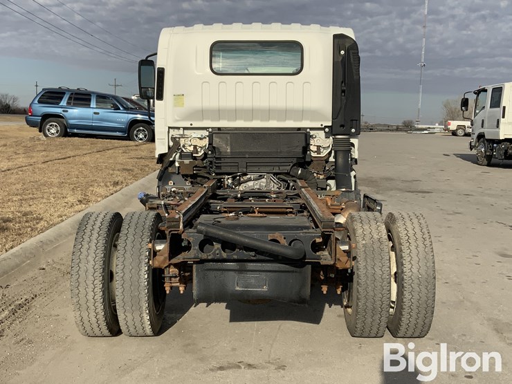 2011-isuzu-nrr-image-6