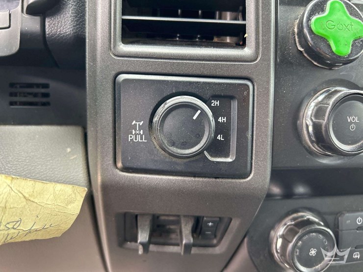 2019-ford-f250-image-17