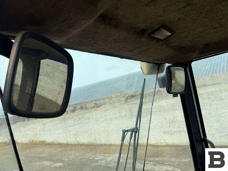 caterpillar-928g-image-68