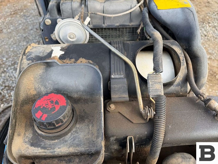 2007-new-holland-tn85fa-image-22