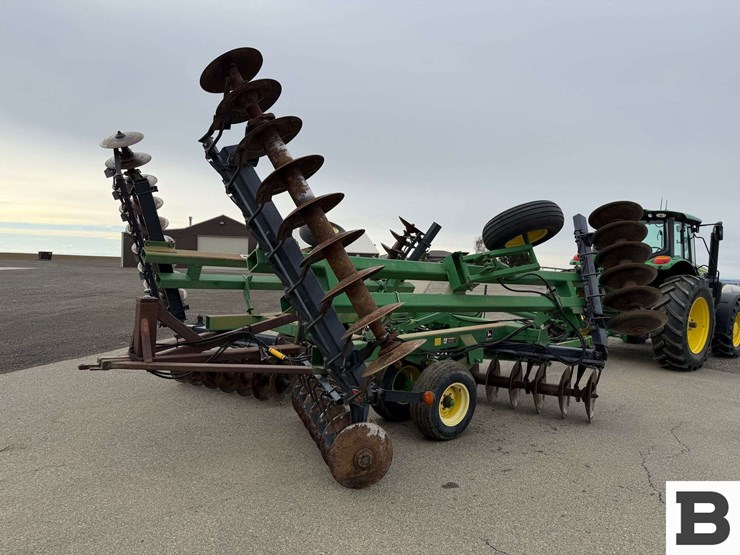 john-deere-650-image-9