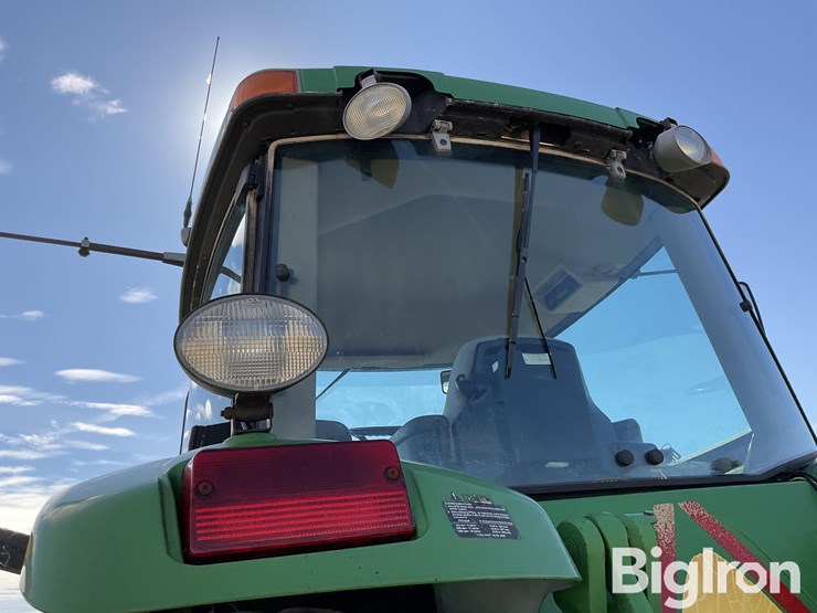 2003-john-deere-8320-image-17