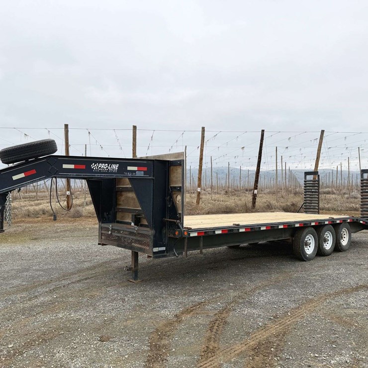 2016 Nexhaul Utility Trailer