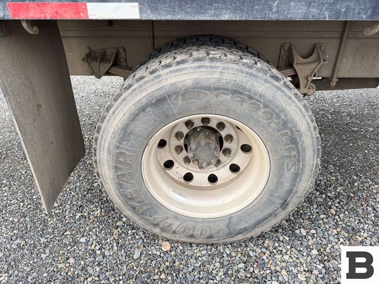 2007-international-durastar-4400-image-28