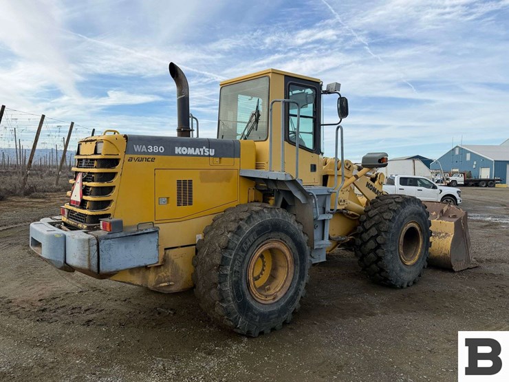 2001-komatsu-wa380-3-image-5