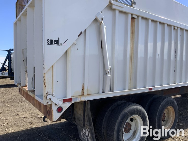 1998-international-f2574-image-13