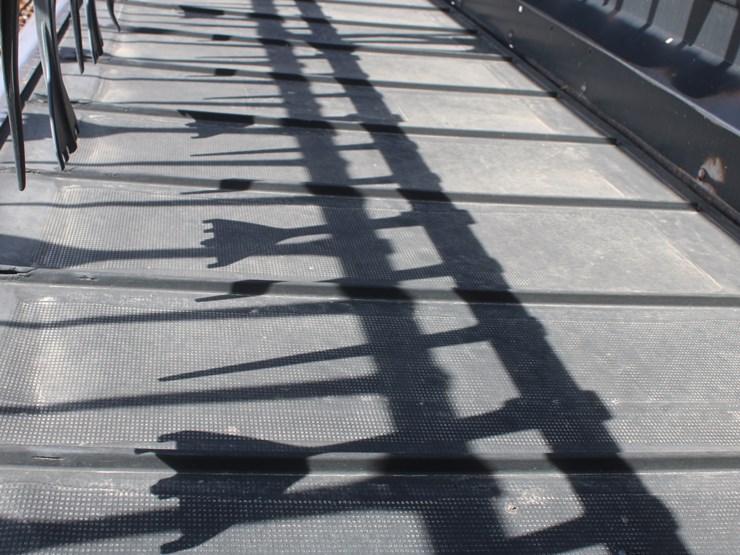 2011-case-ih-2162-image-26