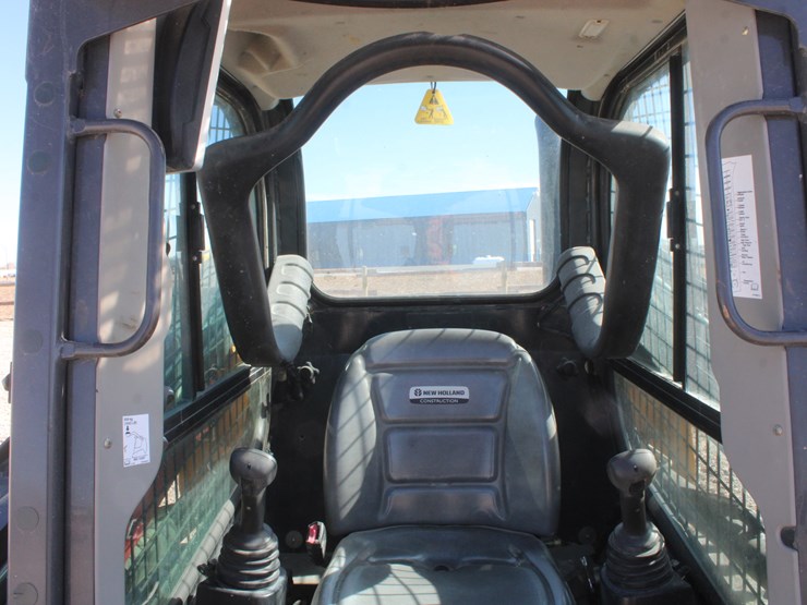 2021-new-holland-c327-image-20