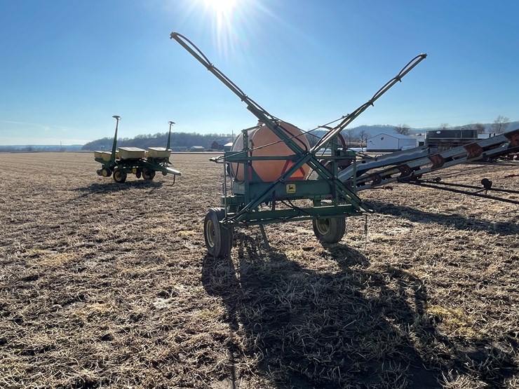 john-deere-520-image-6