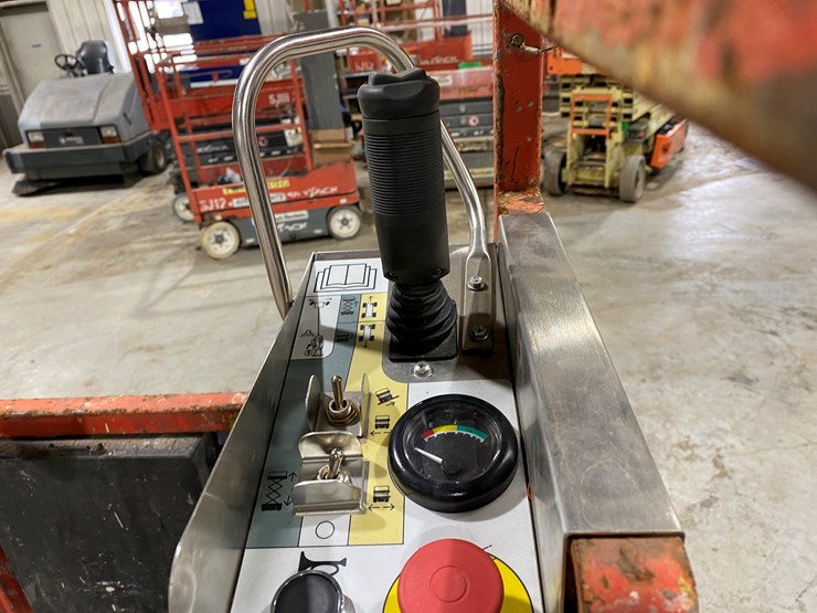 2016-skyjack-sjiii3219-image-14