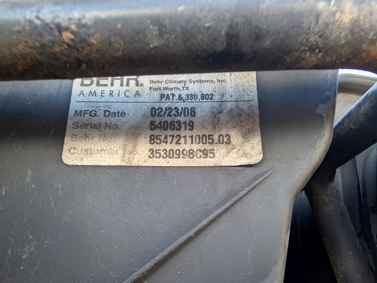 2006-international-durastar-4300-image-38