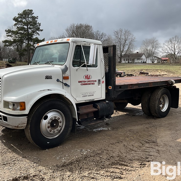 1999 INTERNATIONAL 4700