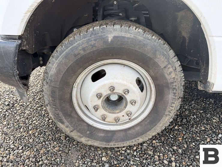 2019-ford-f350-image-13