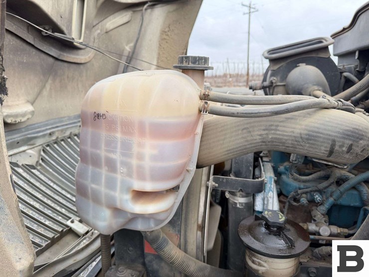 2007-international-durastar-4400-image-39