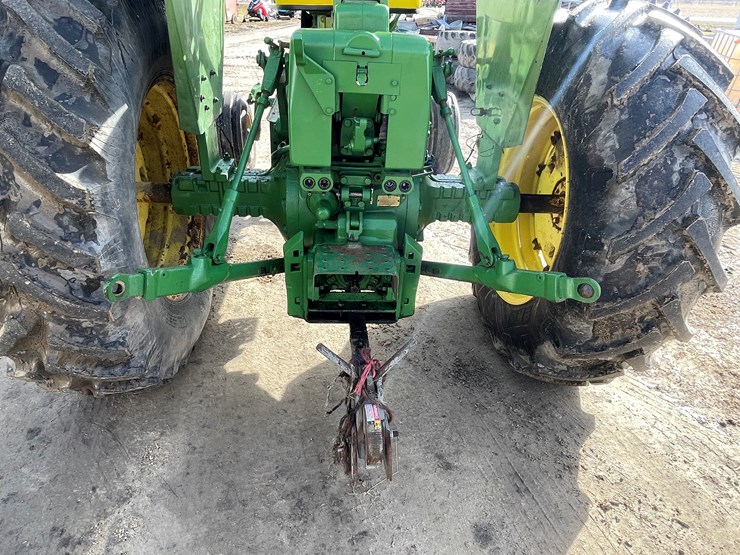 john-deere-4020-image-23