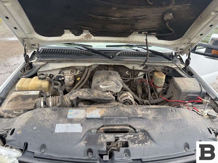 2002-chevrolet-silverado-2500-image-50