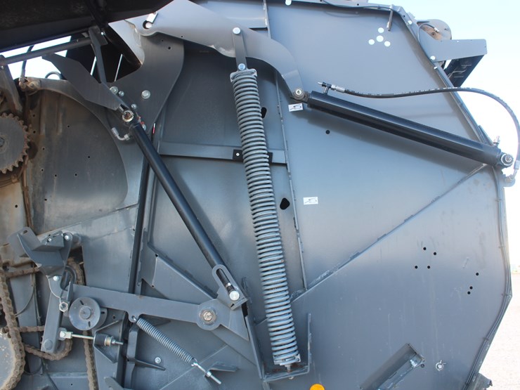 2019-massey-ferguson-rb4180v-image-39