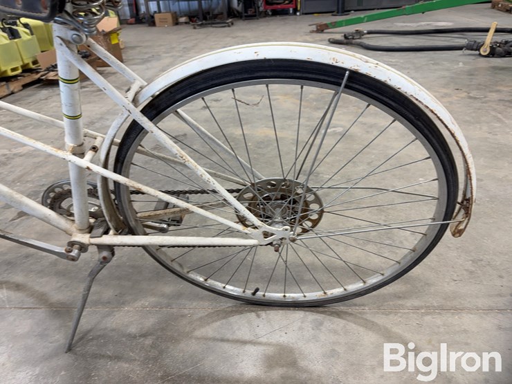 john-deere-5-image-17