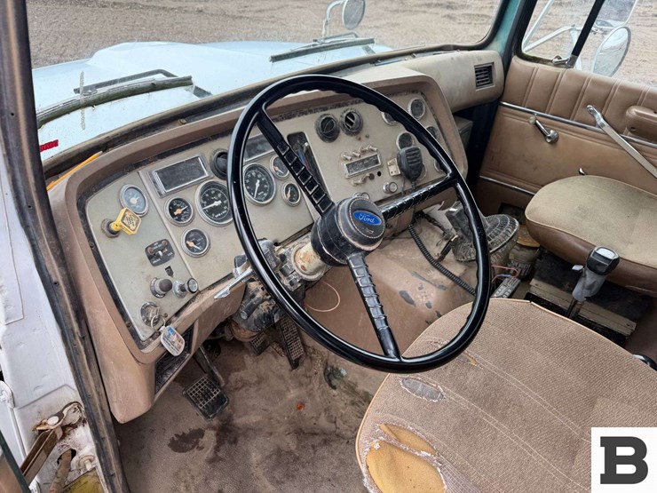 1991-ford-lnt9000-image-49