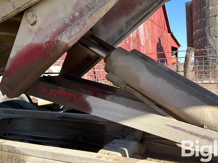 1977-chevrolet-c65-image-14