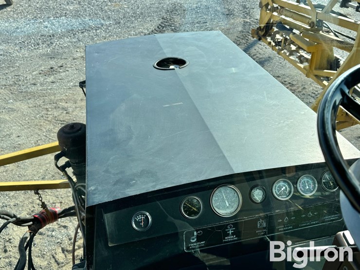 1995-ag-chem-rogator-854-image-17