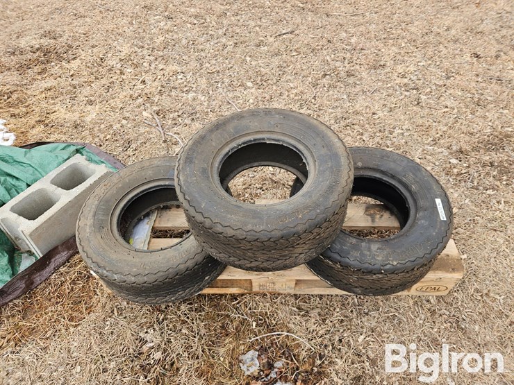 20.5x8.0-10-tires-image-8