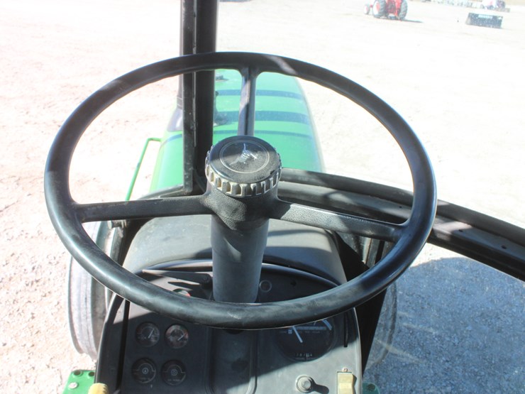john-deere-4440-image-57